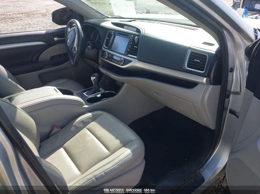 2016 Toyota Highlander Xle V6