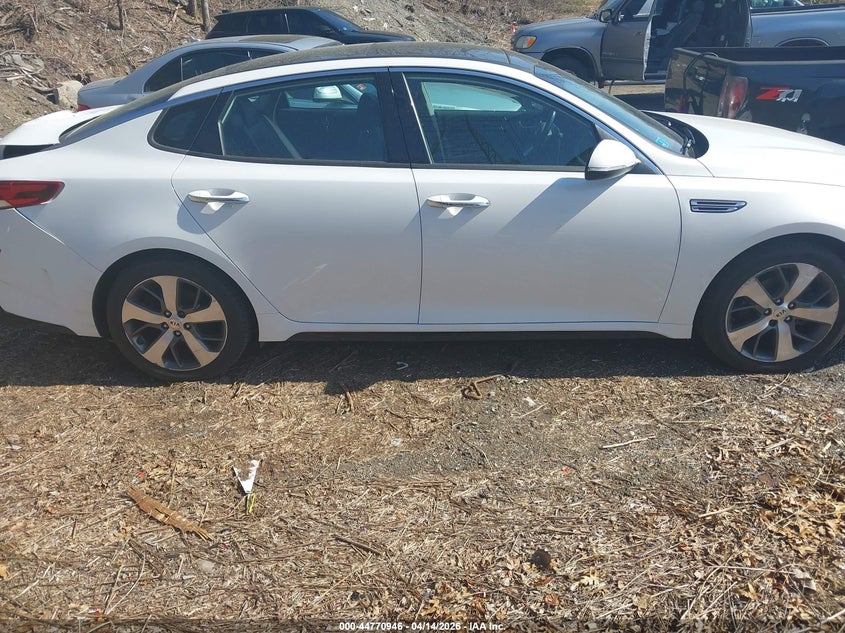 2020 Kia Optima S VIN: 5XXGT4L35LG418513 Lot: 44770946