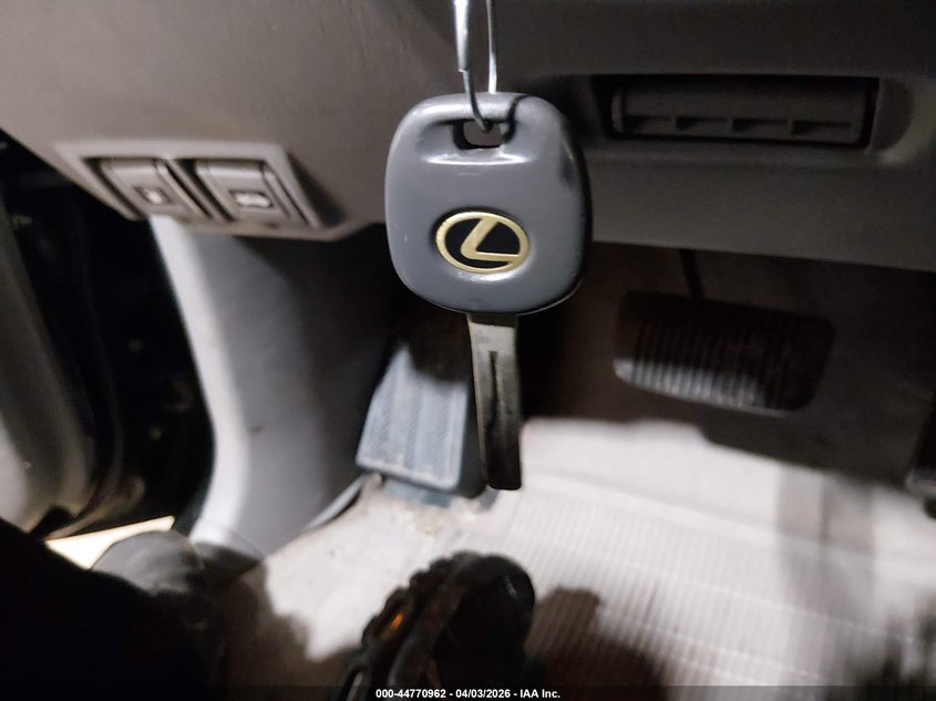 2005 Lexus Lx 470 VIN: JTJHT00W253554335 Lot: 44770962