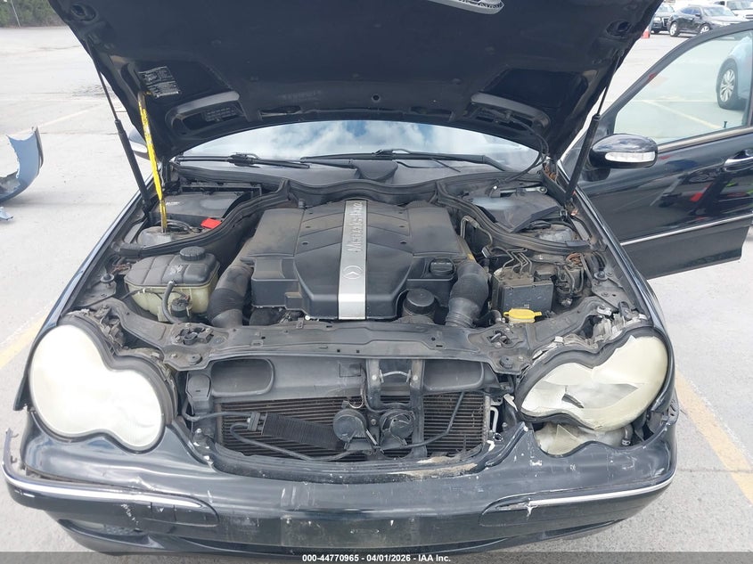 2002 Mercedes-Benz C 320 VIN: WDBRF64J12F168157 Lot: 44770965