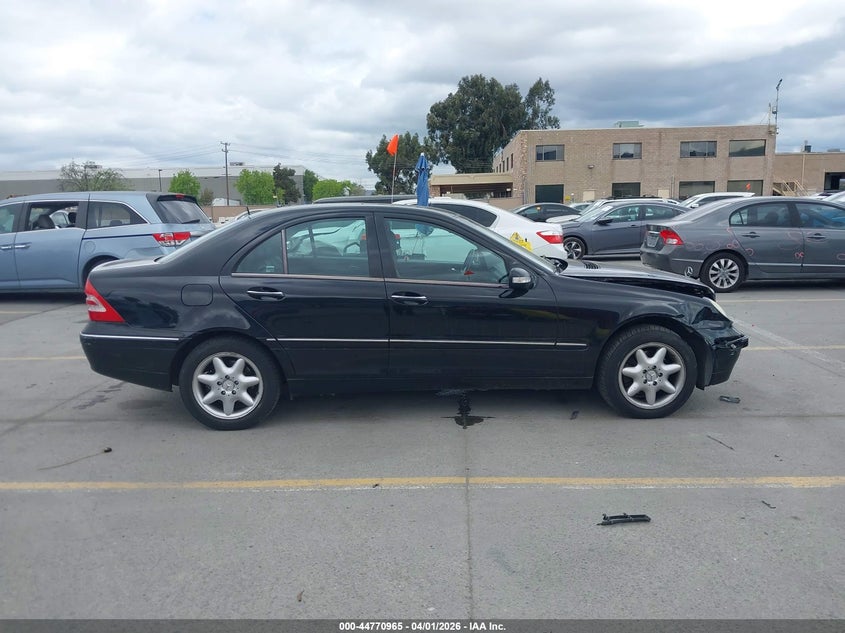 2002 Mercedes-Benz C 320 VIN: WDBRF64J12F168157 Lot: 44770965