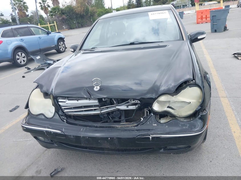 2002 Mercedes-Benz C 320 VIN: WDBRF64J12F168157 Lot: 44770965