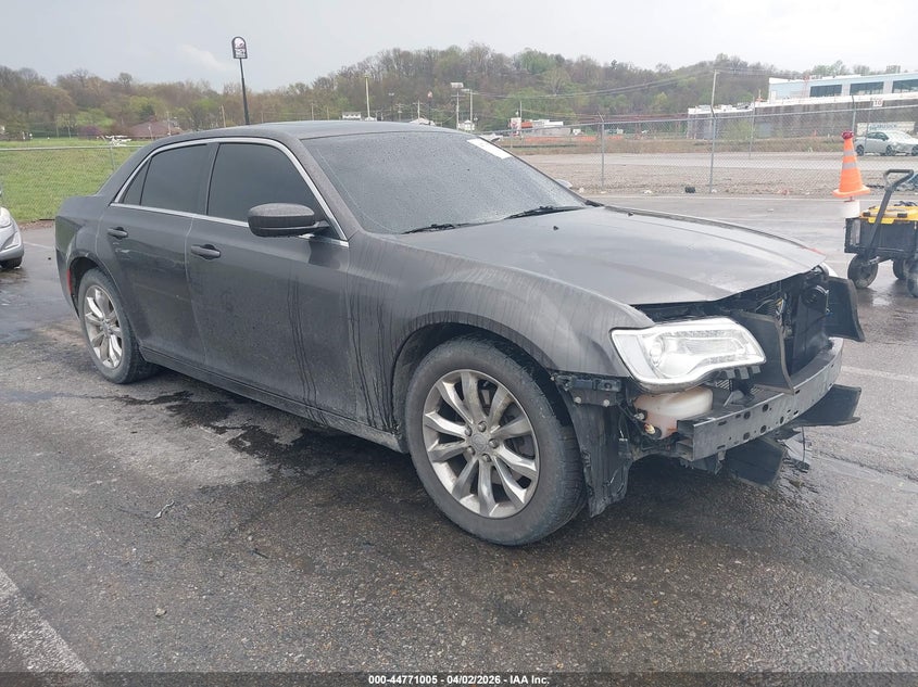 2015 Chrysler 300 Limited