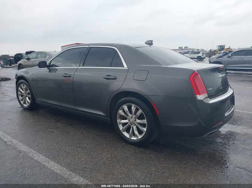 2015 Chrysler 300 Limited