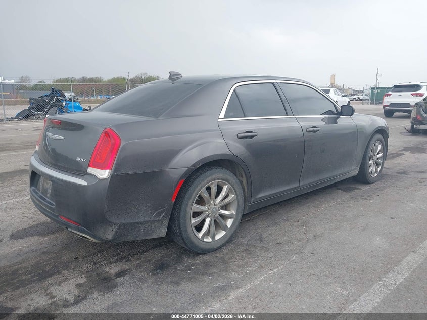 2015 Chrysler 300 Limited