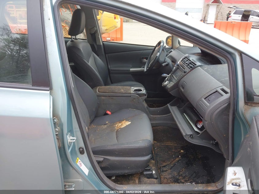 2013 Toyota Prius V Five