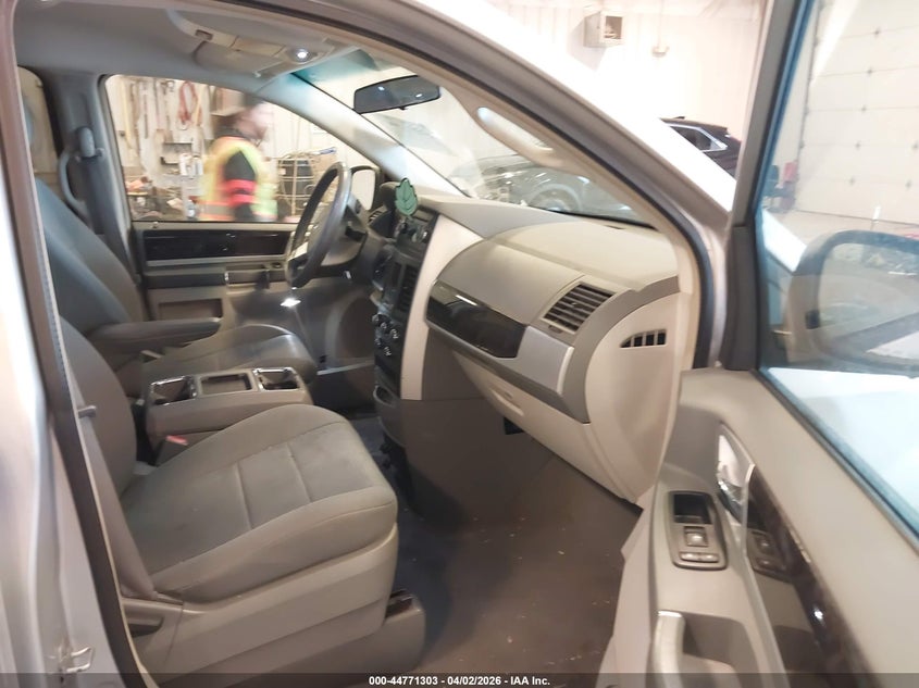 2010 Dodge Grand Caravan Sxt