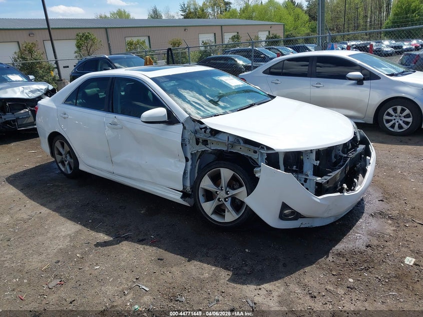 2014 Toyota Camry Se Sport