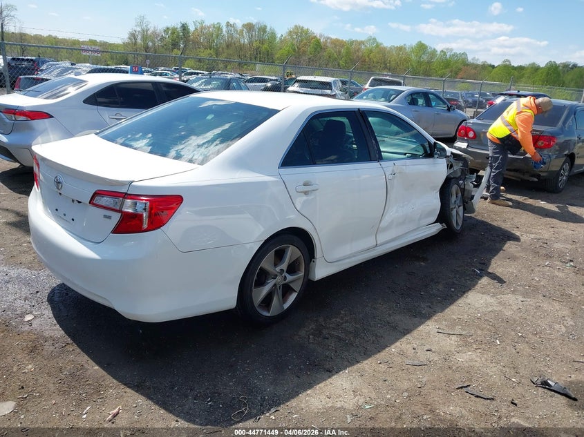 2014 Toyota Camry Se Sport