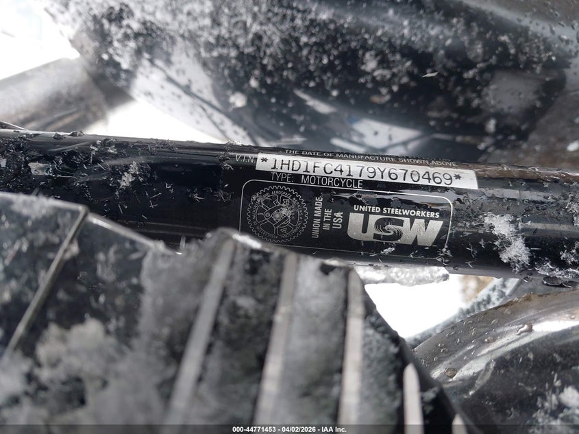 2009 Harley-Davidson Flhtcu VIN: 1HD1FC4179Y670469 Lot: 44771453