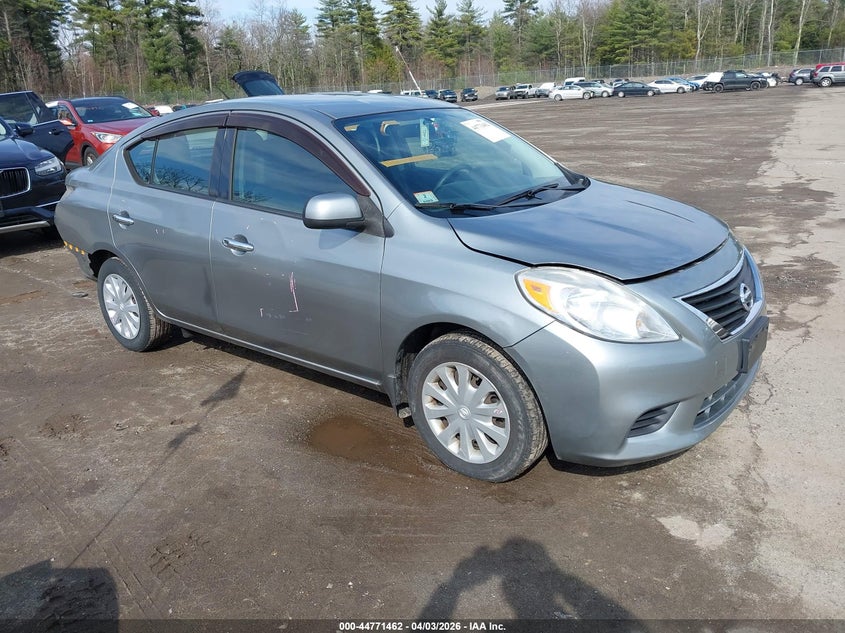 2014 NISSAN VERSA 1.6 SV