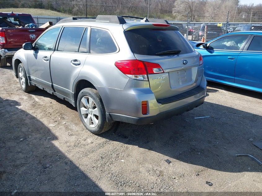 2011 Subaru Outback 2.5I Limited