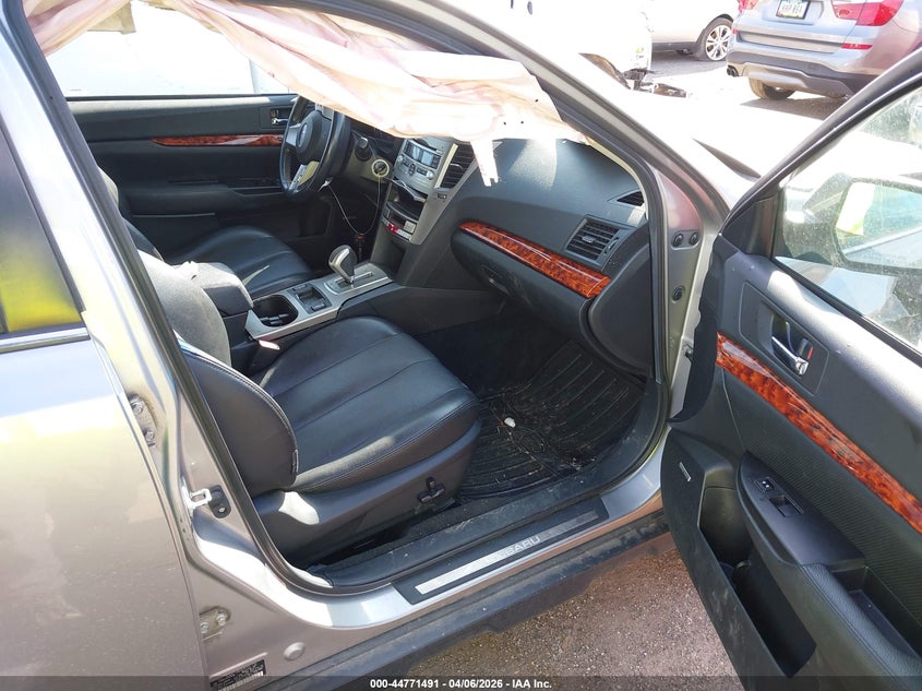 2011 Subaru Outback 2.5I Limited