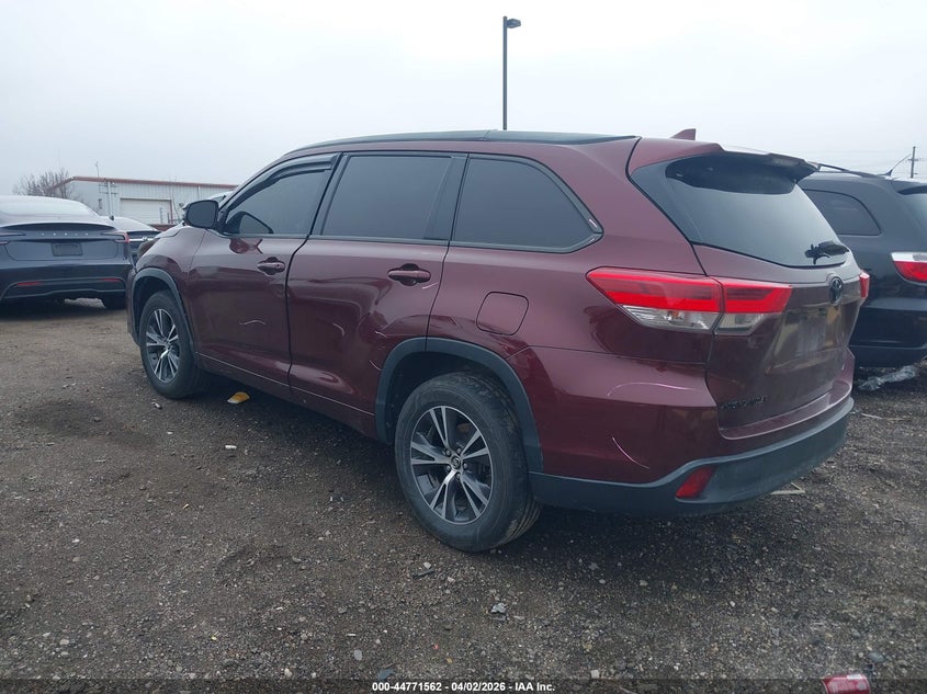 2017 Toyota Highlander Le Plus
