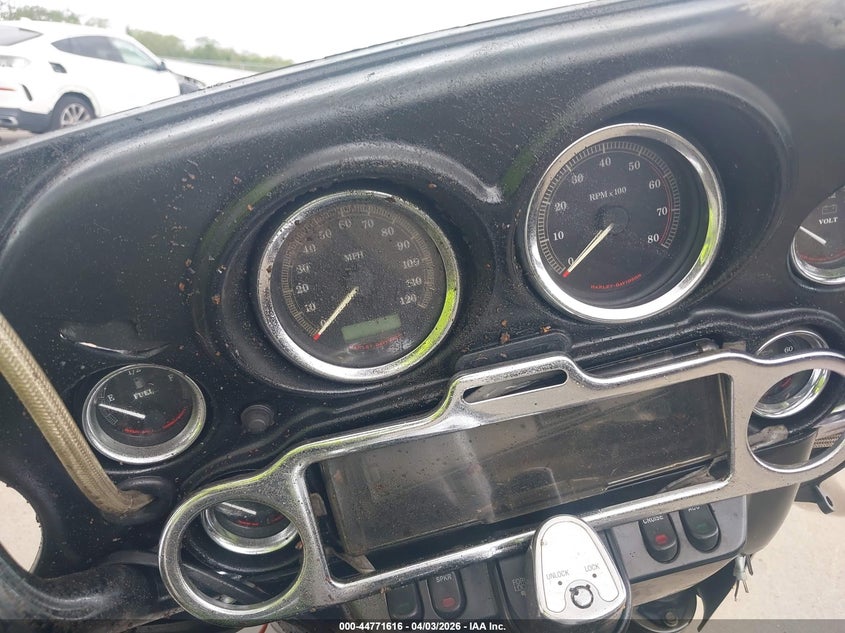 2010 Harley-Davidson Flhtcu VIN: 1HD1FC411AB603910 Lot: 44771616