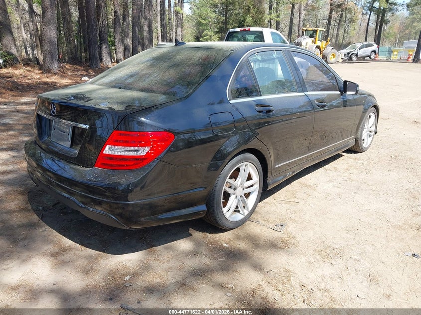 2013 Mercedes-Benz C 250 Sport