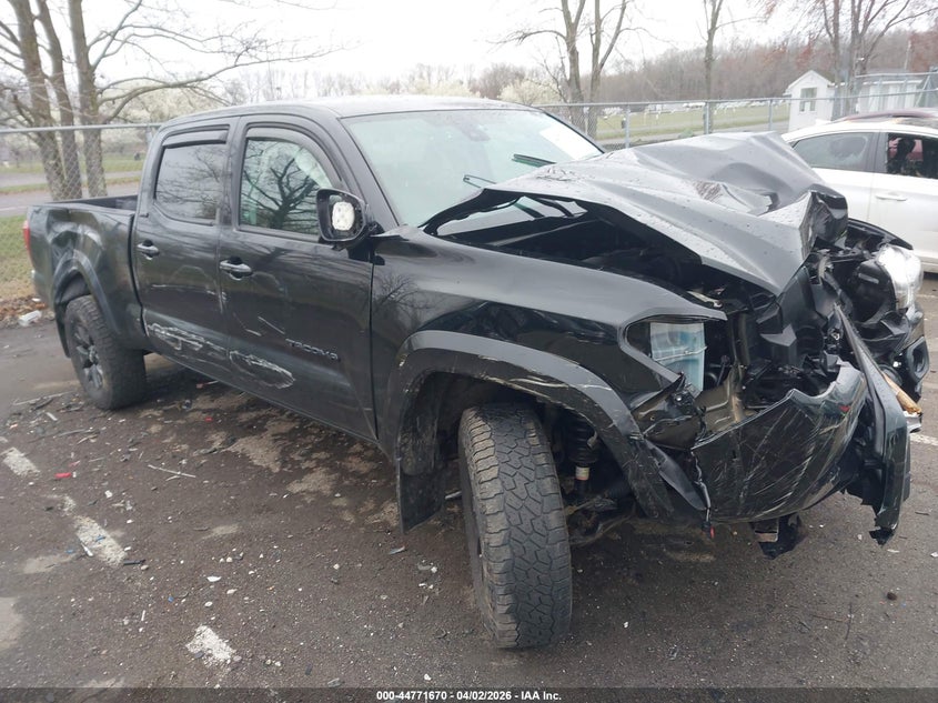 2021 TOYOTA TACOMA SR5 V6