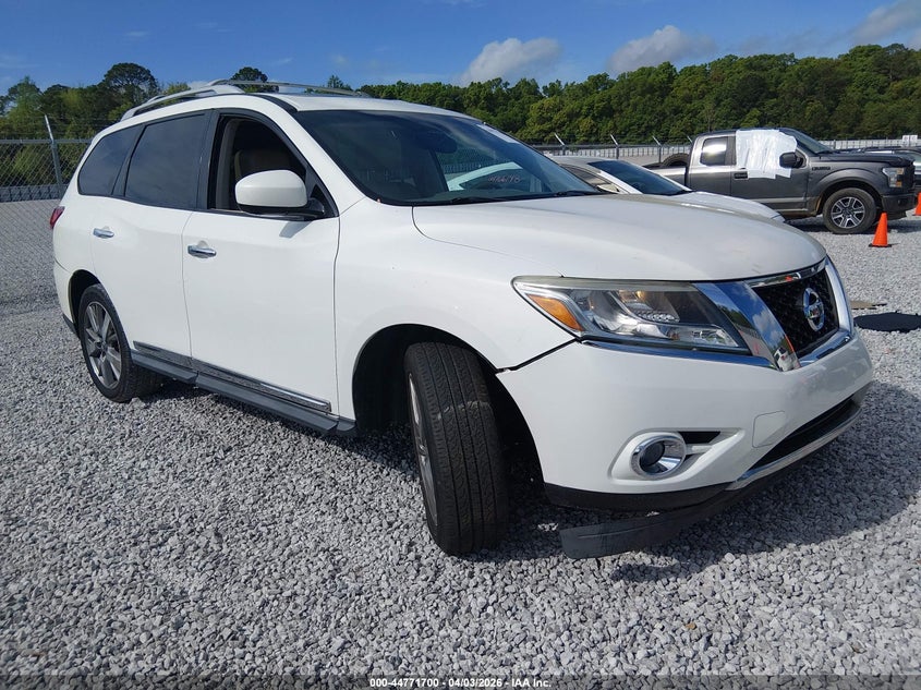 2013 Nissan Pathfinder Platinum