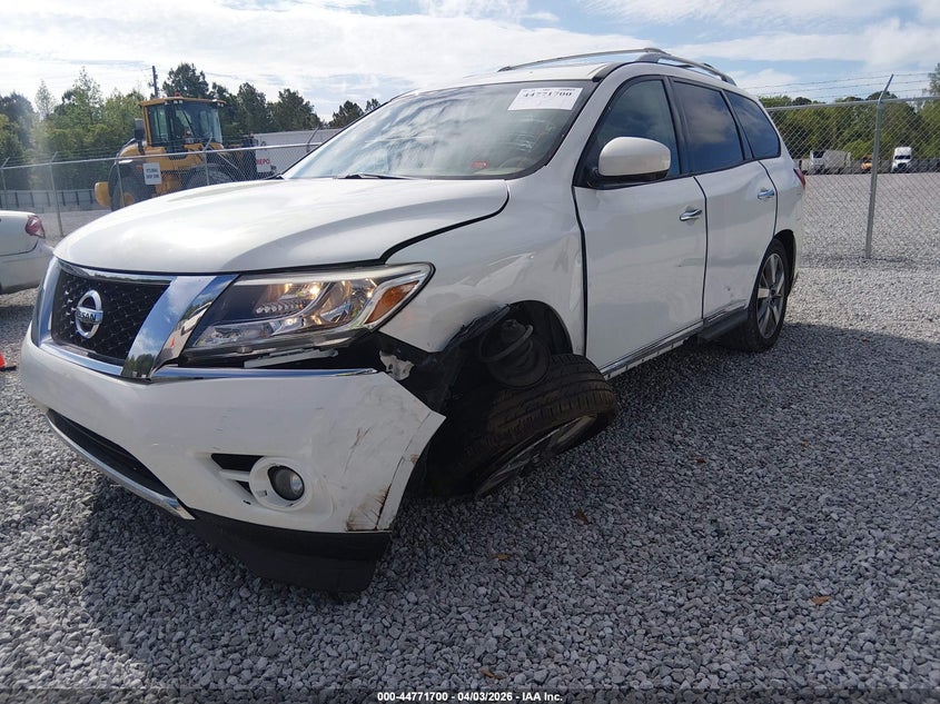 2013 Nissan Pathfinder Platinum