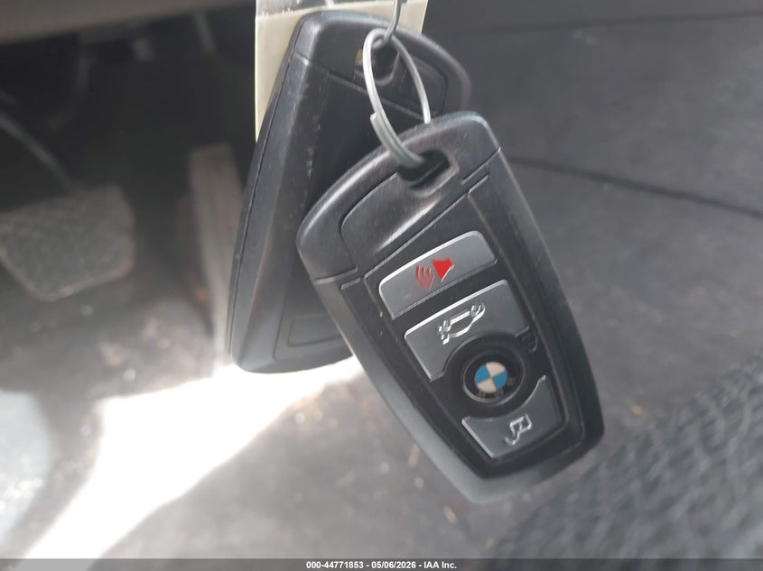 2016 BMW 550I XDRIVE · Photo 11