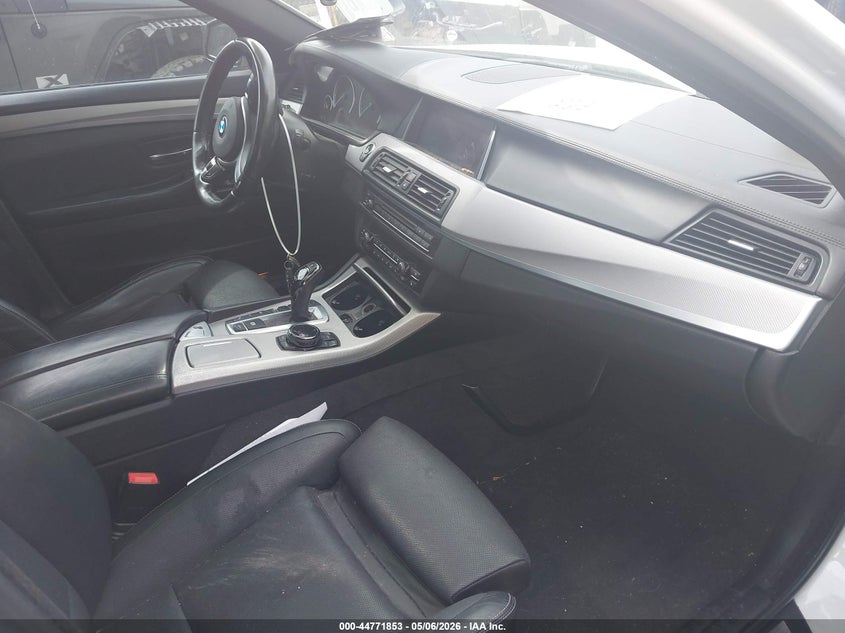 2016 BMW 550I XDRIVE · Photo 5