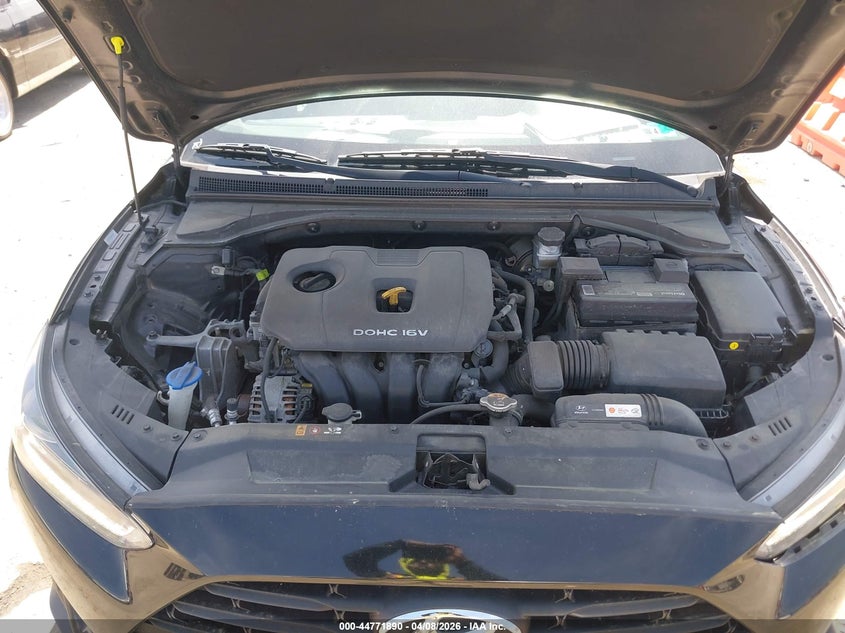 2020 Hyundai Veloster 2.0 Premium VIN: KMHTG6AF0LU023124 Lot: 44771890