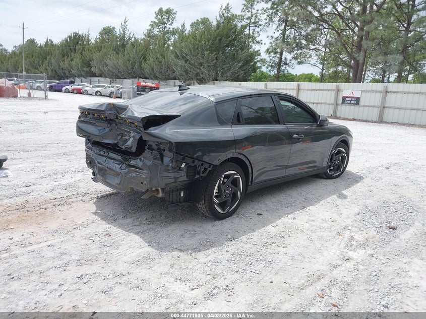 Vin: 3kpfu4de7se242631, lot: 45269153, kia k4 ex 20254