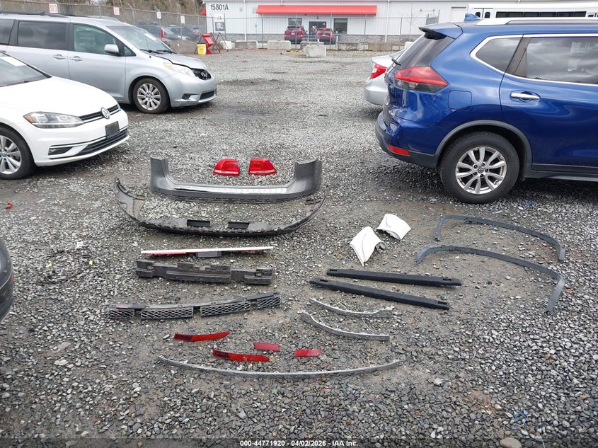 2016 Volkswagen Touareg Vr6 Lux VIN: WVGEF9BP4GD002352 Lot: 44771920