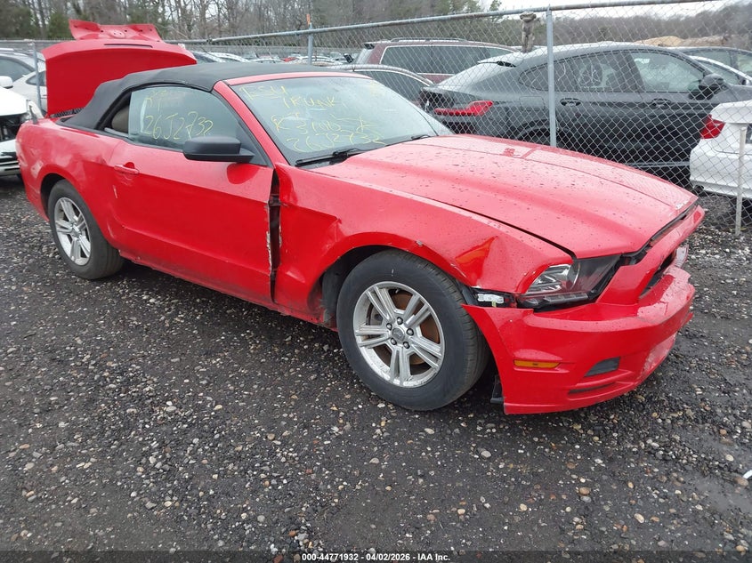 2013 Ford Mustang V6