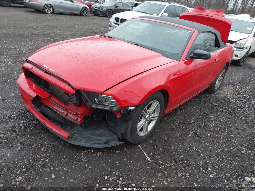 2013 Ford Mustang V6