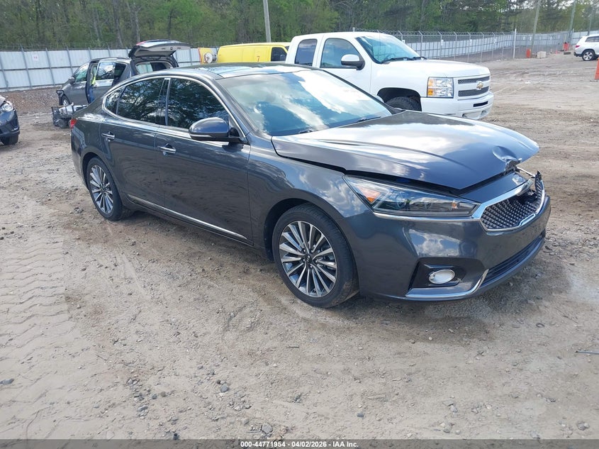 2018 KIA CADENZA auction photo 1