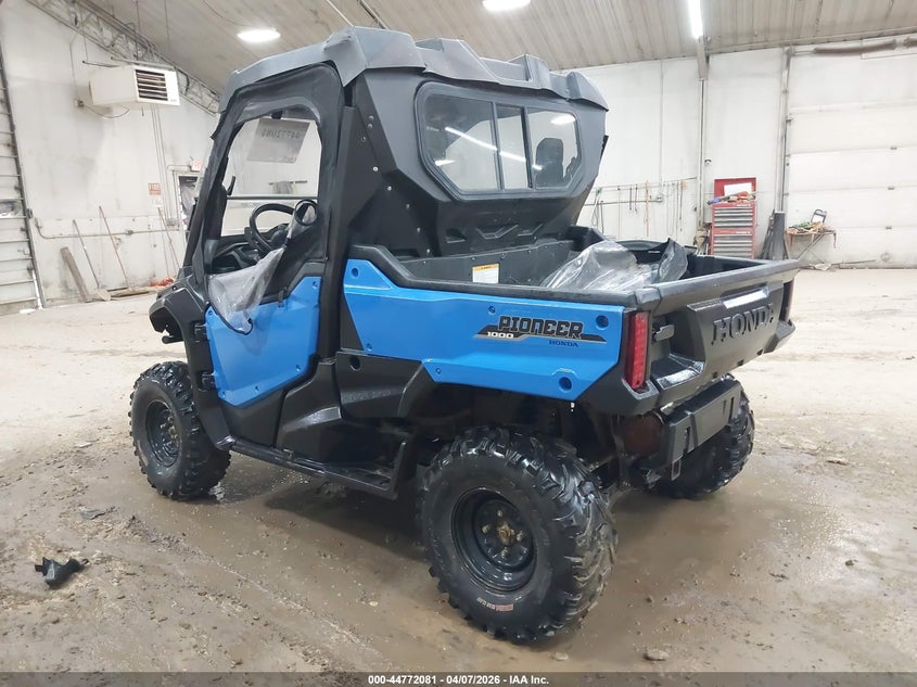Vin: 1hfveo4a5j4205369, lot: 45269328, hond pioneer 20183