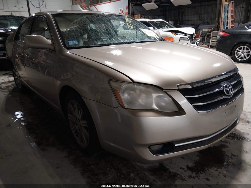 2005 Toyota Avalon Limited