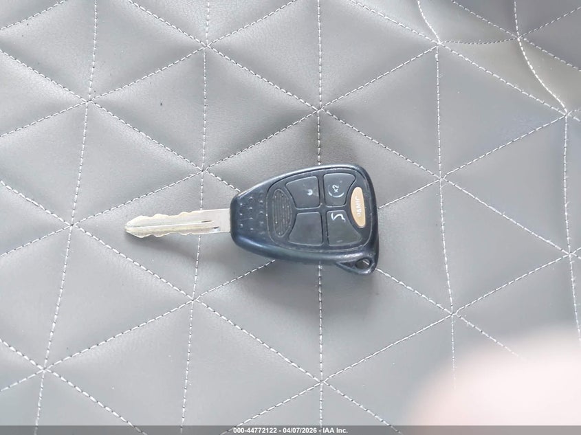 2007 Jeep Commander Sport VIN: 1J8HG48P87C528409 Lot: 44772122