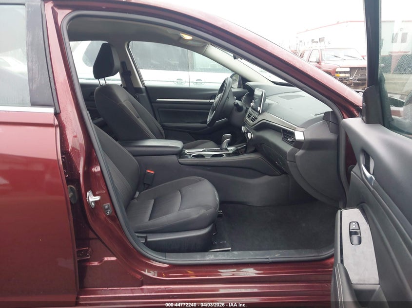 2023 Nissan Altima Sv Fwd