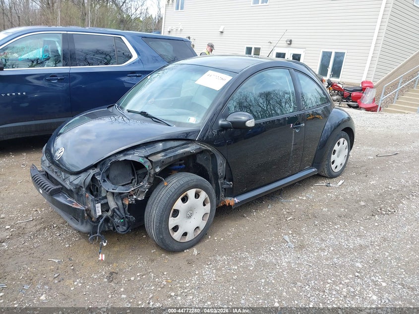 2010 Volkswagen New Beetle 2.5L