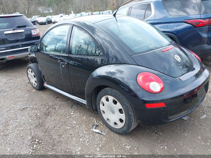 2010 Volkswagen New Beetle 2.5L