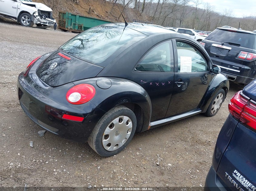 2010 Volkswagen New Beetle 2.5L