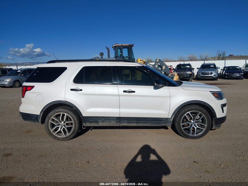 2018 Ford Explorer Sport VIN: 1FM5K8GT9JGC72906 Lot: 44772286