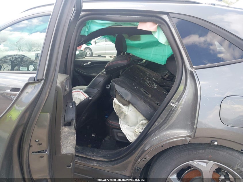 2025 FORD ESCAPE auction photo 8