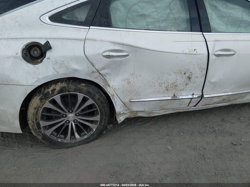 2017 Buick Lacrosse Essence VIN: 1G4ZP5SS7HU124474 Lot: 44772314