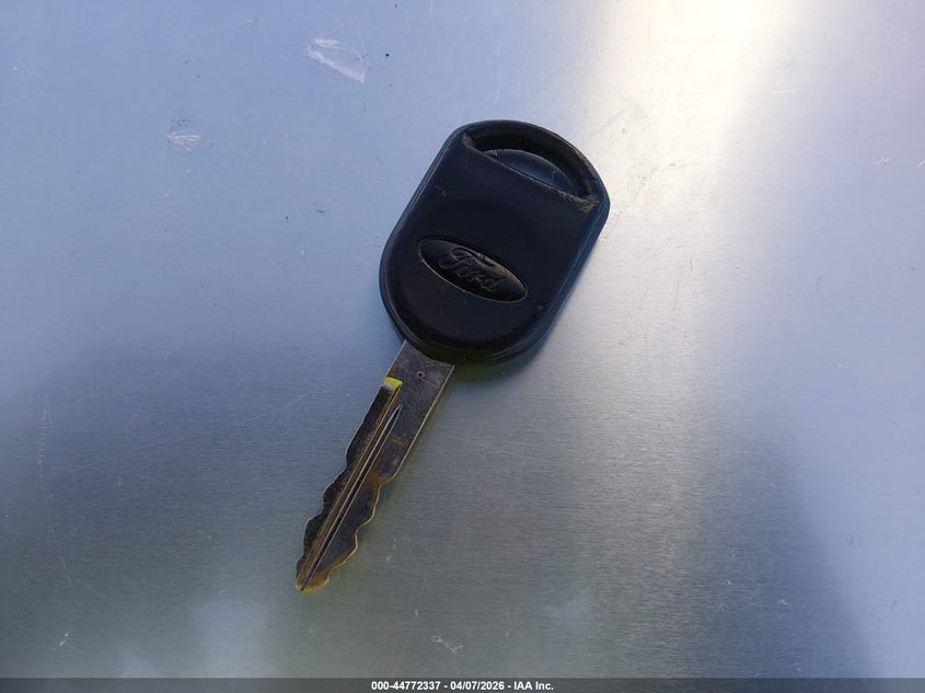 2008 Ford Explorer Xlt VIN: 1FMEU63E28UB24114 Lot: 44772337