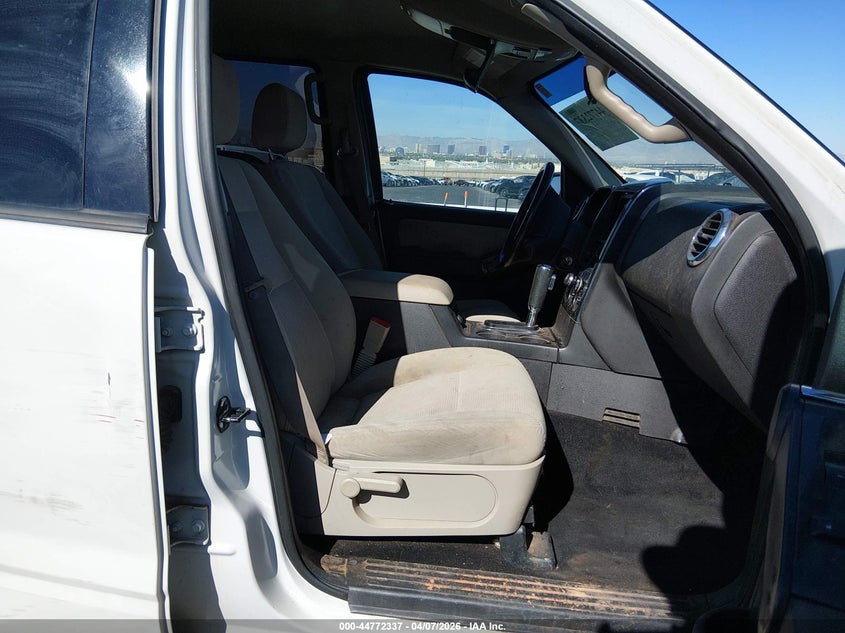 2008 Ford Explorer Xlt