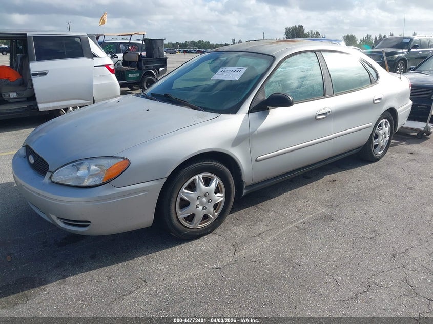 2005 Ford Taurus Se