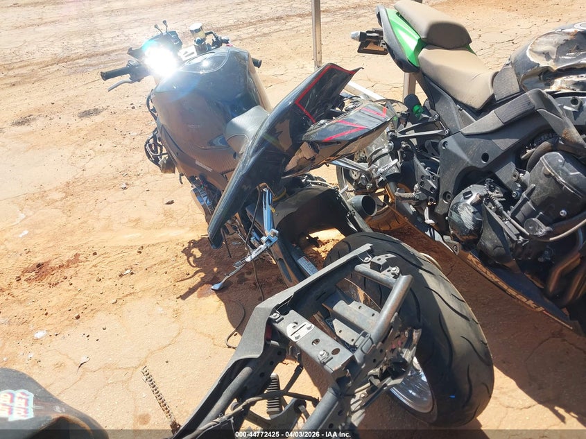 2007 Suzuki Gsx-R1000 VIN: JS1GT77A072105854 Lot: 44772425