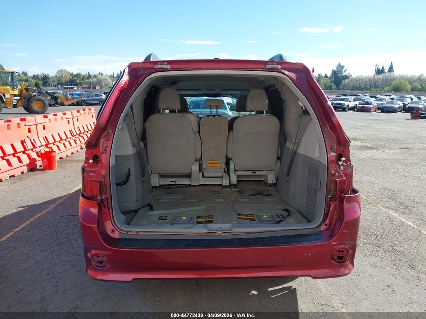 2012 Toyota Sienna 3.5 Le V6 8 Passenger red Lot 111044772438 Vin 5TDKK3DC4CS199760