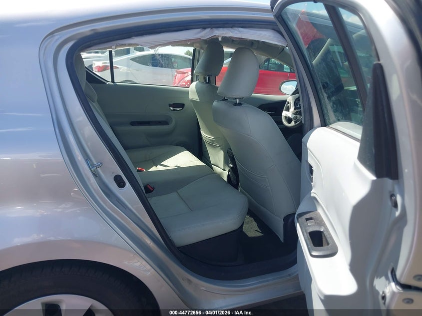 2013 Toyota Prius C Three VIN: JTDKDTB31D1547347 Lot: 44772656