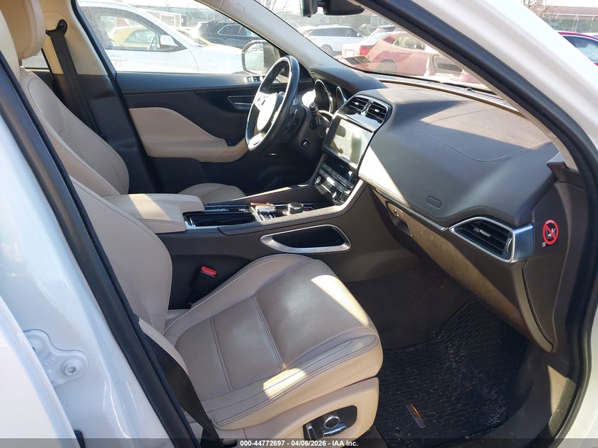 2019 Jaguar F-Pace 25T Prestige/30T Prestige