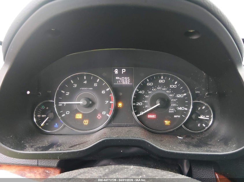 2011 SUBARU OUTBACK auction photo 7