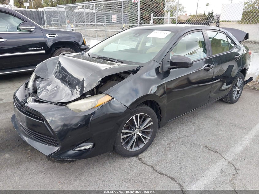 2017 TOYOTA COROLLA auction photo 2